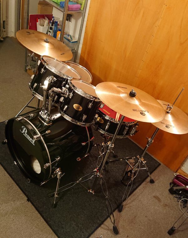 Pearl Target Schlagzeug in Black Drumset+Hardware+Sonor Cast B8 Beckenset – Bild 2