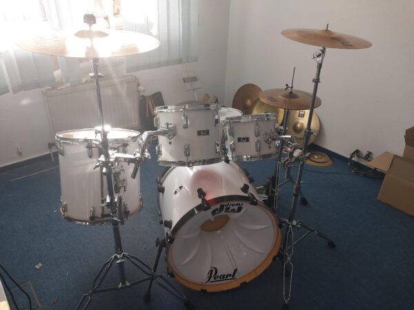 Pearl W Series Fibre/Wood 9-Ply Compound Professional