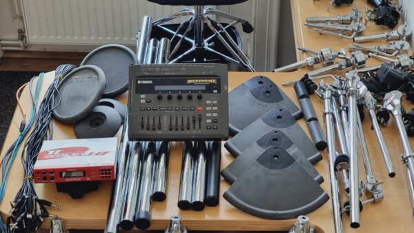 Überkomplettes Yamaha DTXtreme & DTXpress Studio E-Drumset mit Holzkessel – Bild 5