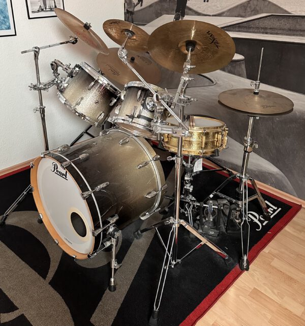 Pearl Masters