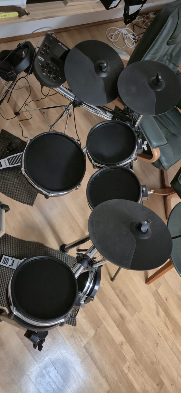 Alesis Surge Meshkit, incl. Bücher und Übungspad – Bild 4