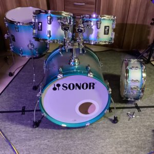 Verkaufe Sonor AQ 2 Studio Drumset in Aqua Silver Burst