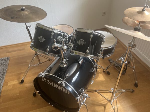 SONOR Schlagzeug Drumset AQX Studio