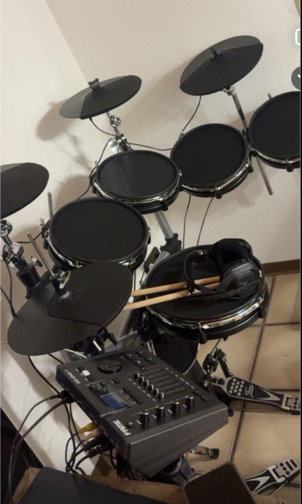 Fame DD-ONE Professional XT E-Drum Set