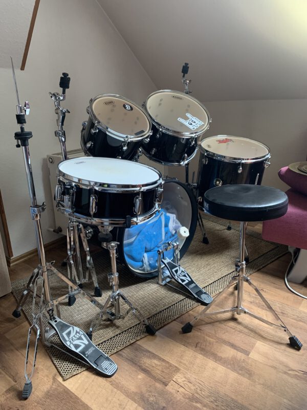 Tama Rhythm Mate (schwarz, mit Zubehör) – Bild 2